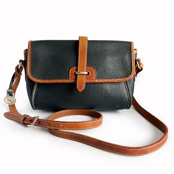 Dooney & Bourke Crossbody Bag East West Flap Blue AWL Tan Trim USA Vinta… - Picture 1 of 8